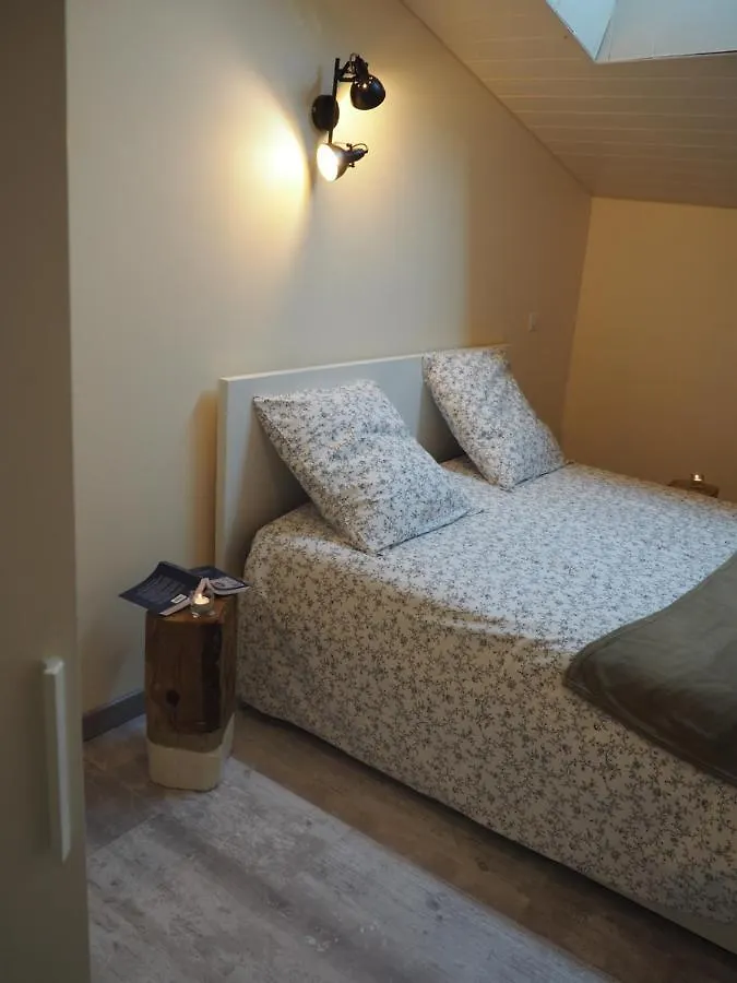 La Meizou De Bouly Villa Les Martres-de-Veyre Holiday home